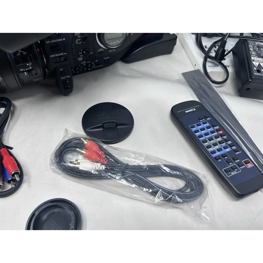 Canon XL H1A 3CCD HD Professional Camcorder -20x 5.4-108mm Zoom Lens & Hard Case